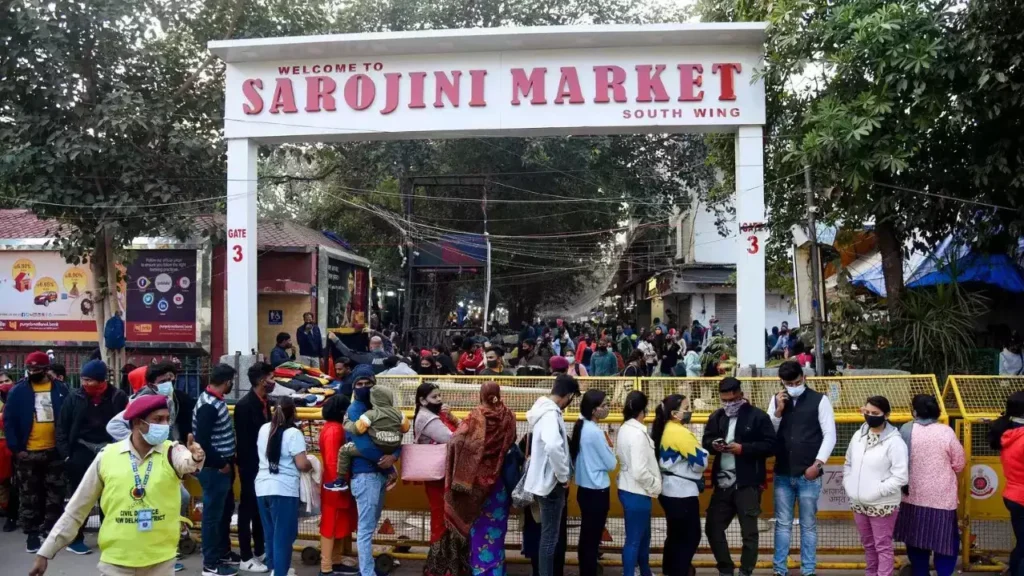 Sarojini Nagar Market,